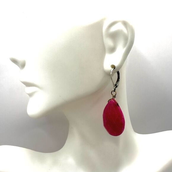 Pink teardrop earrings - Picture 6 of 9